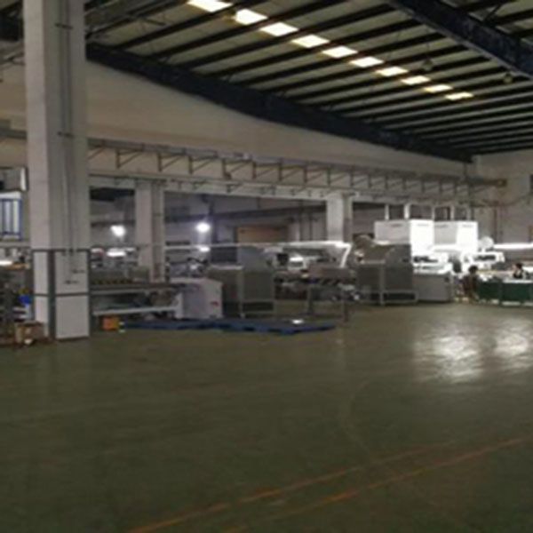 Fábrica de vidrio de la empresa JYC